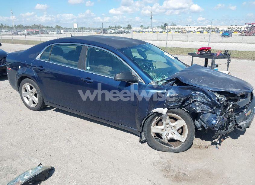 2010 Chevrolet Malibu LS (VIN 1G1ZB5EB8AF258105) main photo
