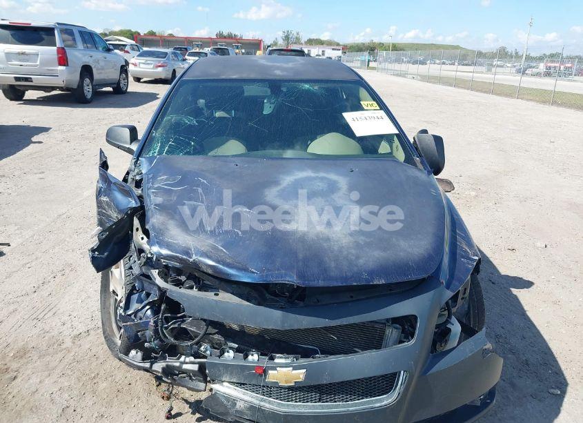 Photo 13 of 2010 Chevrolet Malibu LS (VIN 1G1ZB5EB8AF258105)