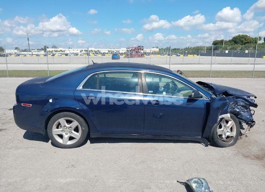 Photo 14 of 2010 Chevrolet Malibu LS (VIN 1G1ZB5EB8AF258105)
