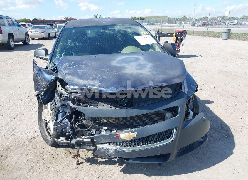 Photo 6 of 2010 Chevrolet Malibu LS (VIN 1G1ZB5EB8AF258105)