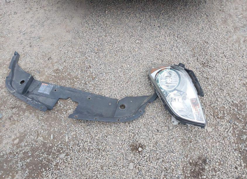 Photo 12 of 2010 Chevrolet Malibu LS (VIN 1G1ZB5EB8AF316049)