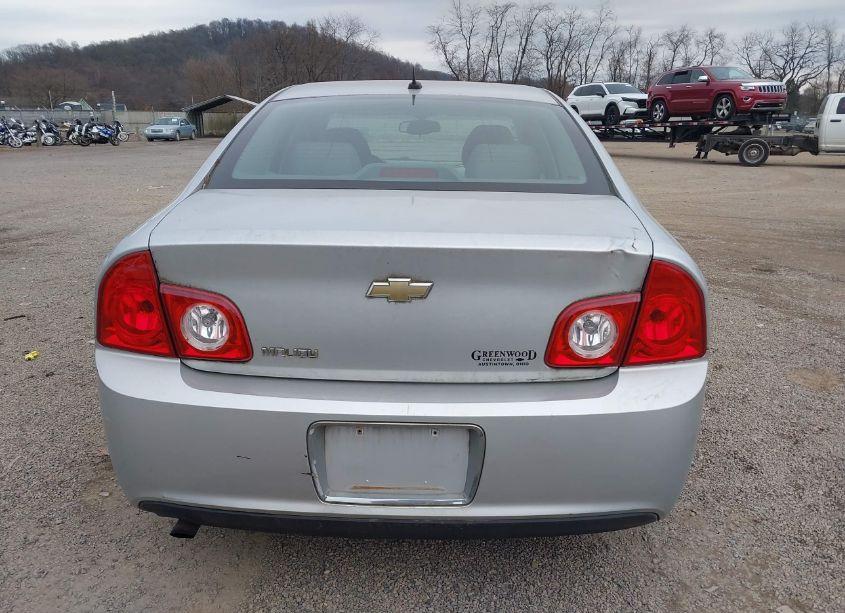 Photo 17 of 2010 Chevrolet Malibu LS (VIN 1G1ZB5EB8AF316049)