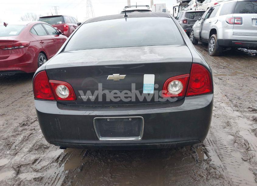 Photo 16 of 2010 Chevrolet Malibu LS (VIN 1G1ZB5EB9A4116227)