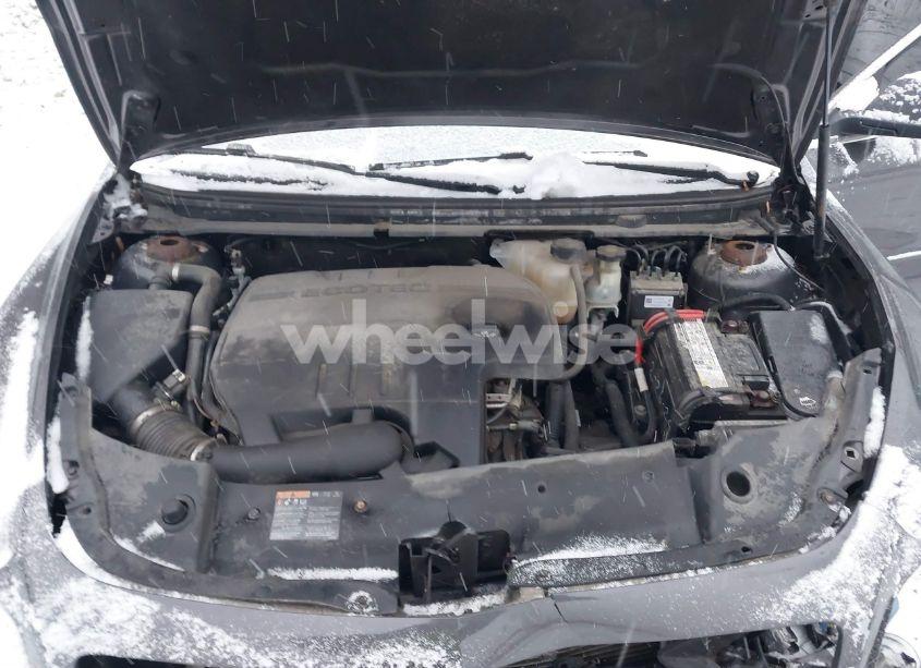 Photo 10 of 2010 Chevrolet Malibu LS (VIN 1G1ZB5EB9AF291355)