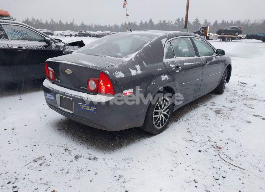 Photo 4 of 2010 Chevrolet Malibu LS (VIN 1G1ZB5EB9AF291355)