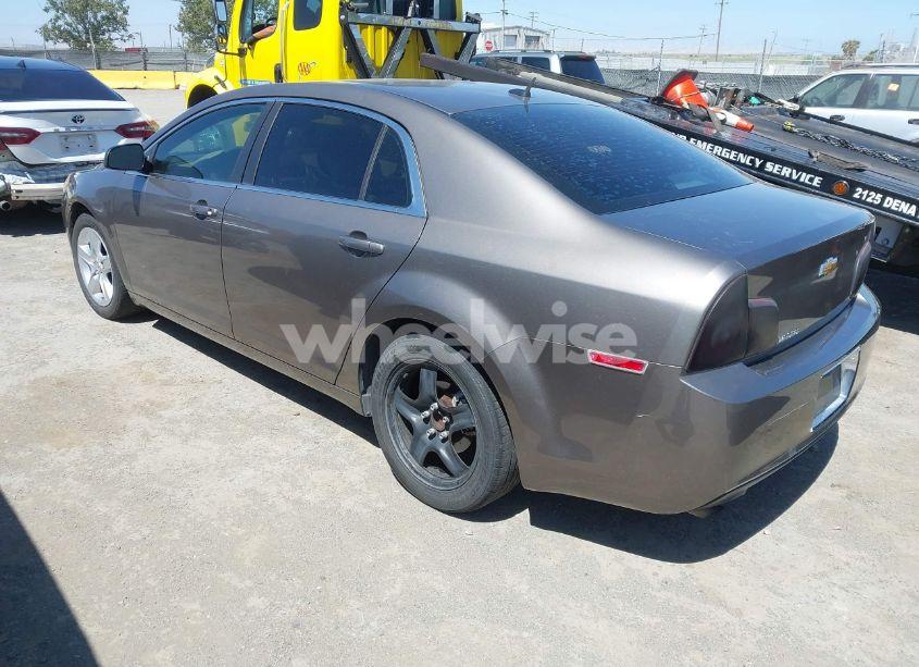 Photo 3 of 2010 Chevrolet Malibu LS (VIN 1G1ZB5EBXAF163304)