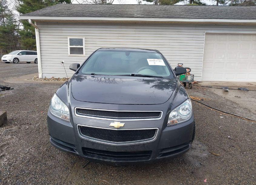 Photo 12 of 2010 Chevrolet Malibu LS (VIN 1G1ZB5EBXAF259269)