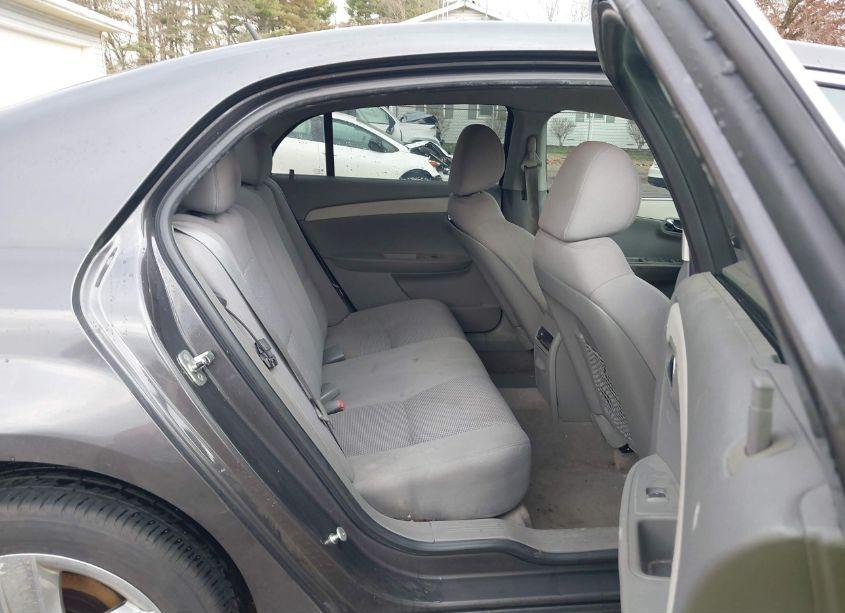 Photo 8 of 2010 Chevrolet Malibu LS (VIN 1G1ZB5EBXAF259269)