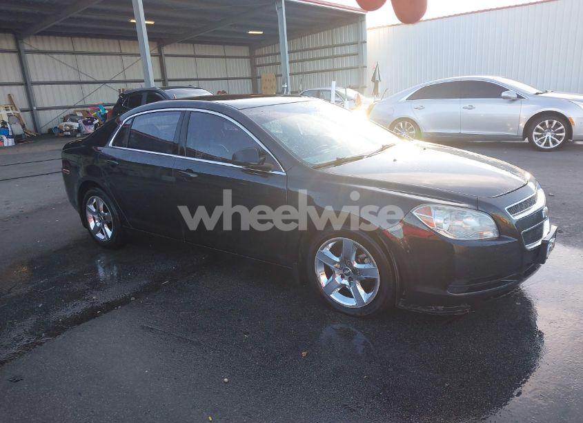 2010 Chevrolet Malibu LS (VIN 1G1ZB5EBXAF311175) main photo
