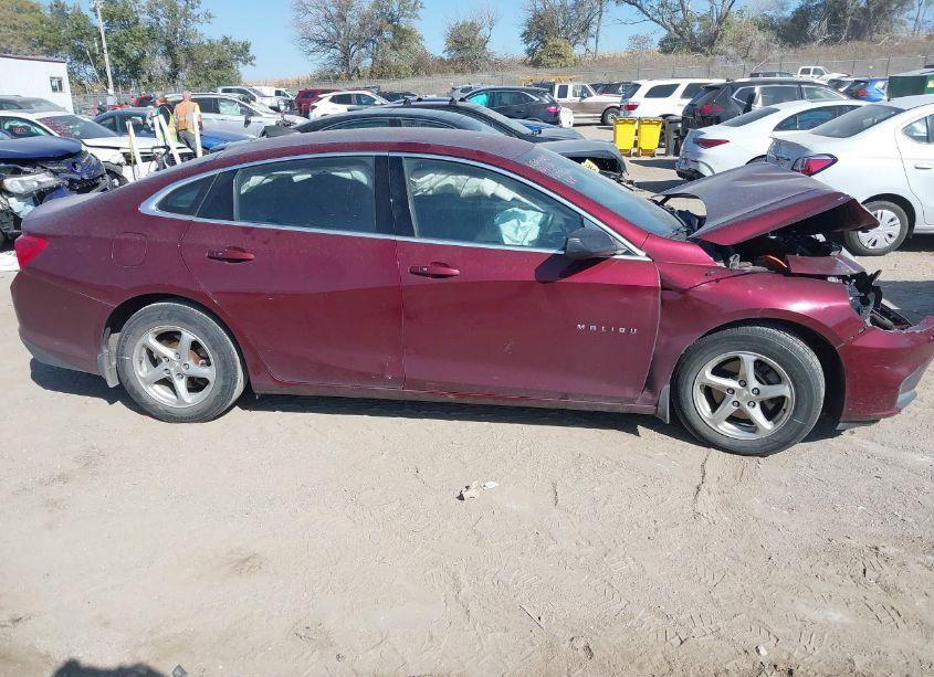 Photo 12 of 2016 Chevrolet Malibu LS (VIN 1G1ZB5ST0GF203217)