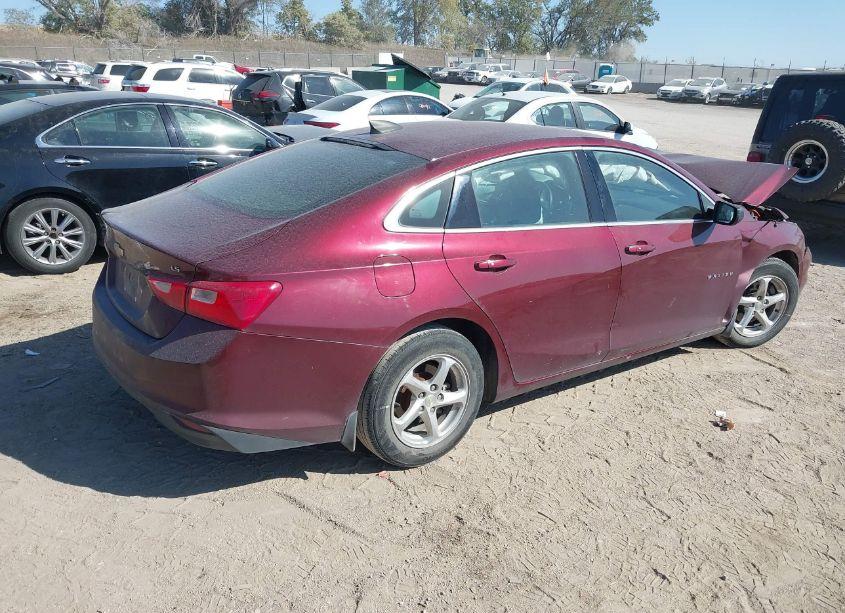Photo 4 of 2016 Chevrolet Malibu LS (VIN 1G1ZB5ST0GF203217)