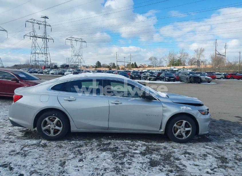 Photo 13 of 2016 Chevrolet Malibu LS (VIN 1G1ZB5ST0GF332896)
