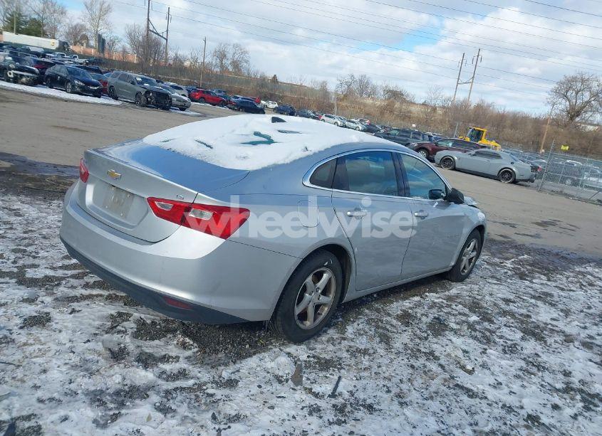 Photo 4 of 2016 Chevrolet Malibu LS (VIN 1G1ZB5ST0GF332896)