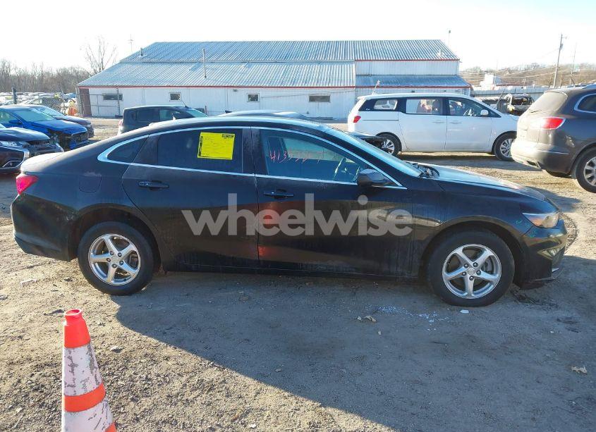 Photo 14 of 2016 Chevrolet Malibu LS (VIN 1G1ZB5ST0GF346555)