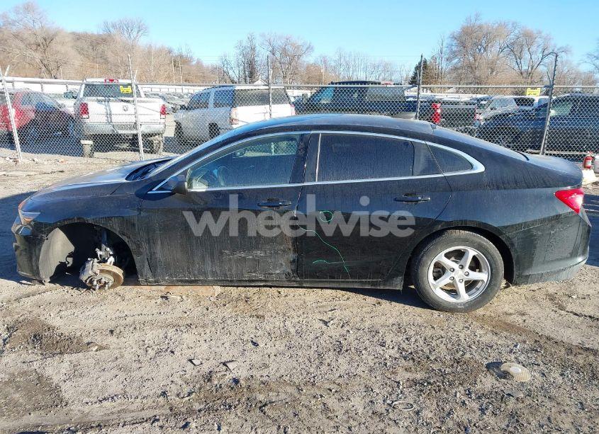 Photo 15 of 2016 Chevrolet Malibu LS (VIN 1G1ZB5ST0GF346555)