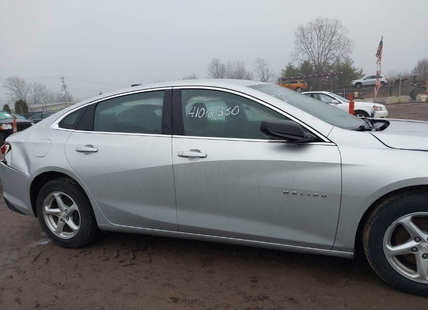 Photo 13 of 2016 Chevrolet Malibu LS (VIN 1G1ZB5ST0GF352081)