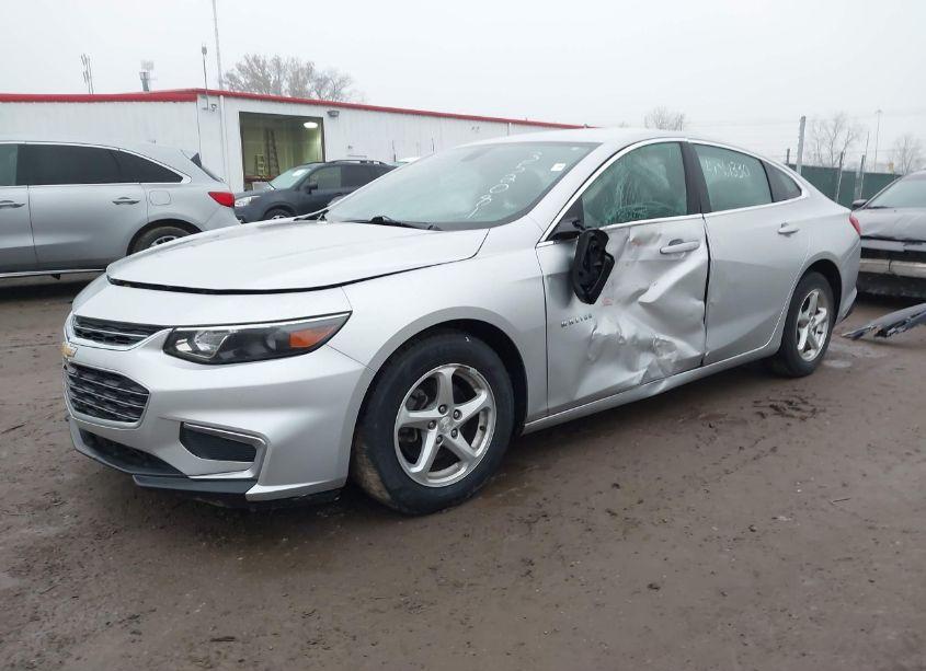 Photo 2 of 2016 Chevrolet Malibu LS (VIN 1G1ZB5ST0GF352081)