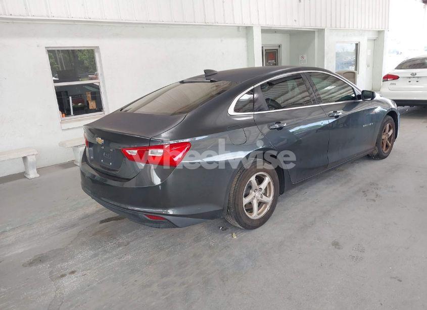Photo 4 of 2017 Chevrolet Malibu LS (VIN 1G1ZB5ST0HF169734)