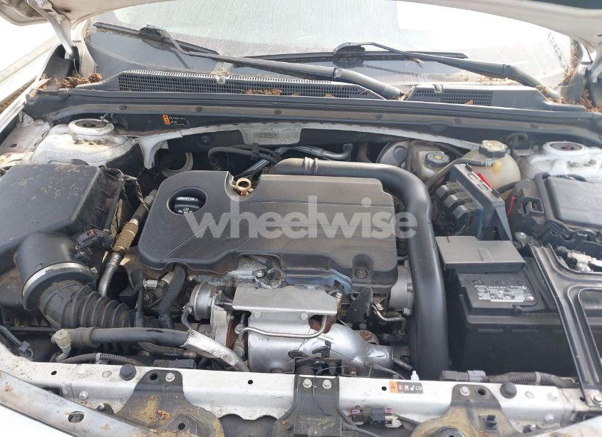 Photo 10 of 2017 Chevrolet Malibu LS (VIN 1G1ZB5ST0HF177929)