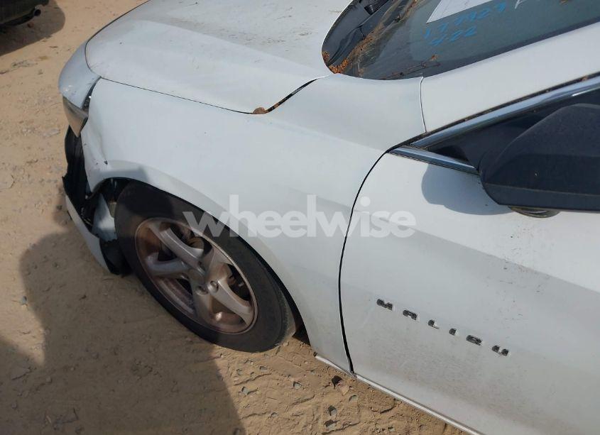 Photo 18 of 2017 Chevrolet Malibu LS (VIN 1G1ZB5ST0HF177929)