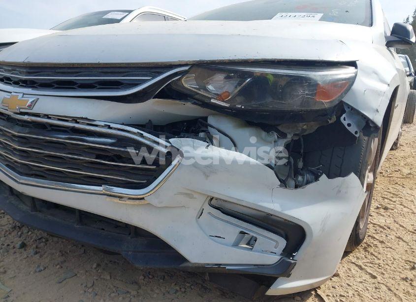 Photo 21 of 2017 Chevrolet Malibu LS (VIN 1G1ZB5ST0HF177929)