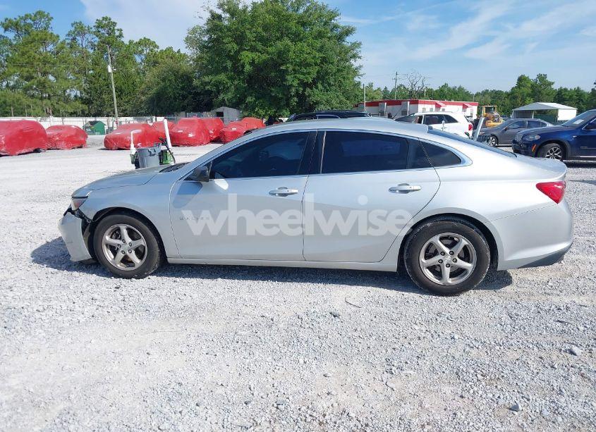Photo 14 of 2017 Chevrolet Malibu LS (VIN 1G1ZB5ST0HF197212)