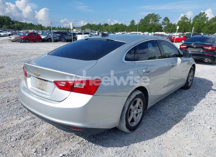 Photo 4 of 2017 Chevrolet Malibu LS (VIN 1G1ZB5ST0HF197212)