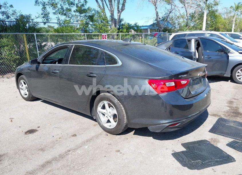 Photo 3 of 2017 Chevrolet Malibu LS (VIN 1G1ZB5ST0HF207706)