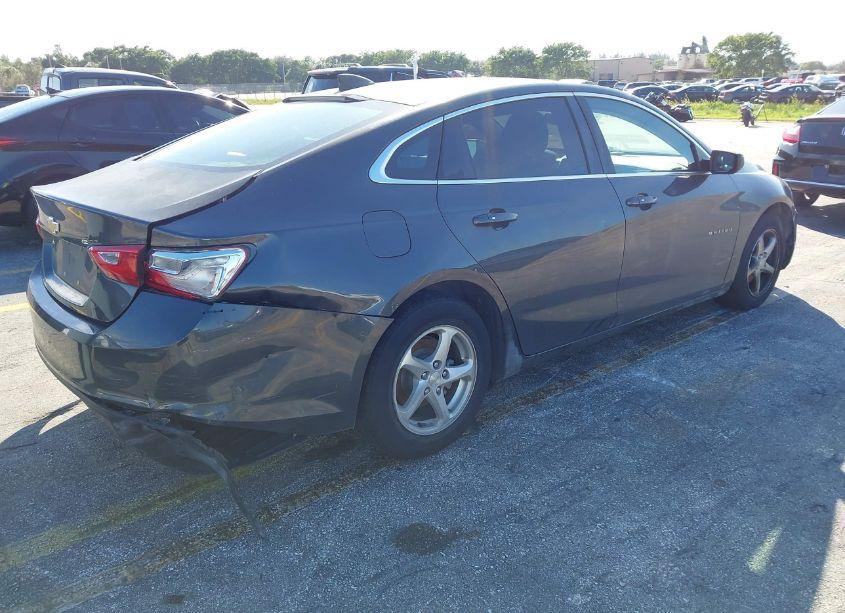 Photo 4 of 2017 Chevrolet Malibu LS (VIN 1G1ZB5ST0HF236770)