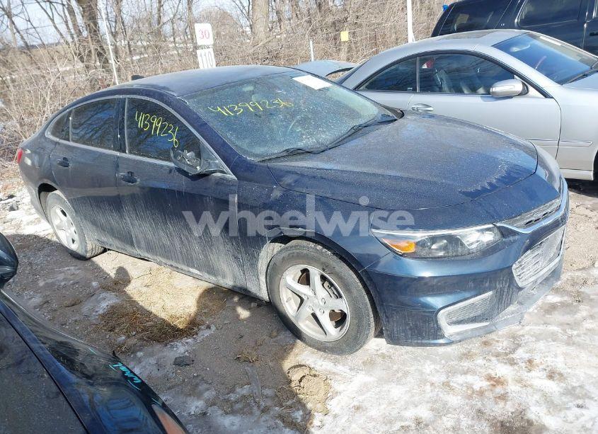 2017 Chevrolet Malibu LS (VIN 1G1ZB5ST0HF272359) main photo
