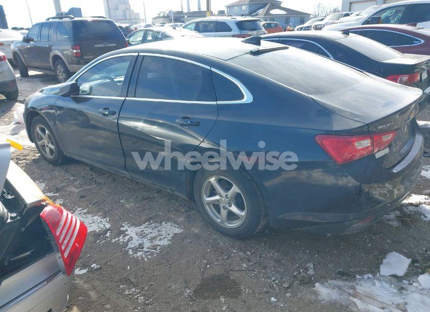 Photo 3 of 2017 Chevrolet Malibu LS (VIN 1G1ZB5ST0HF272359)