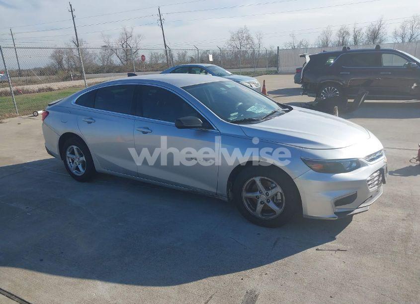 Photo 13 of 2017 Chevrolet Malibu LS (VIN 1G1ZB5ST0HF287377)