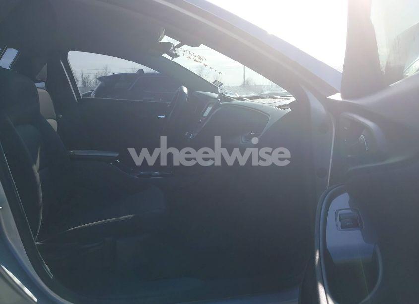 Photo 5 of 2017 Chevrolet Malibu LS (VIN 1G1ZB5ST0HF287377)