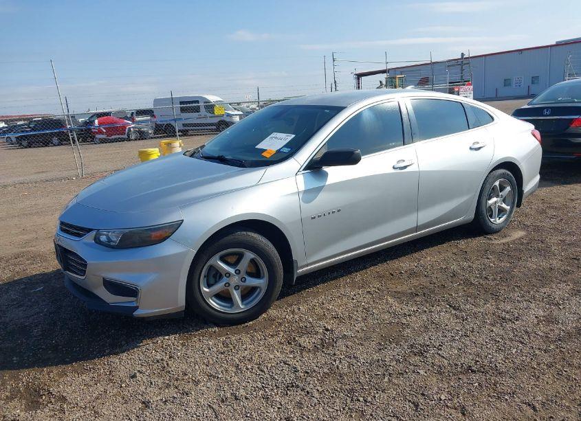 Photo 2 of 2018 Chevrolet Malibu 1LS (VIN 1G1ZB5ST0JF118207)