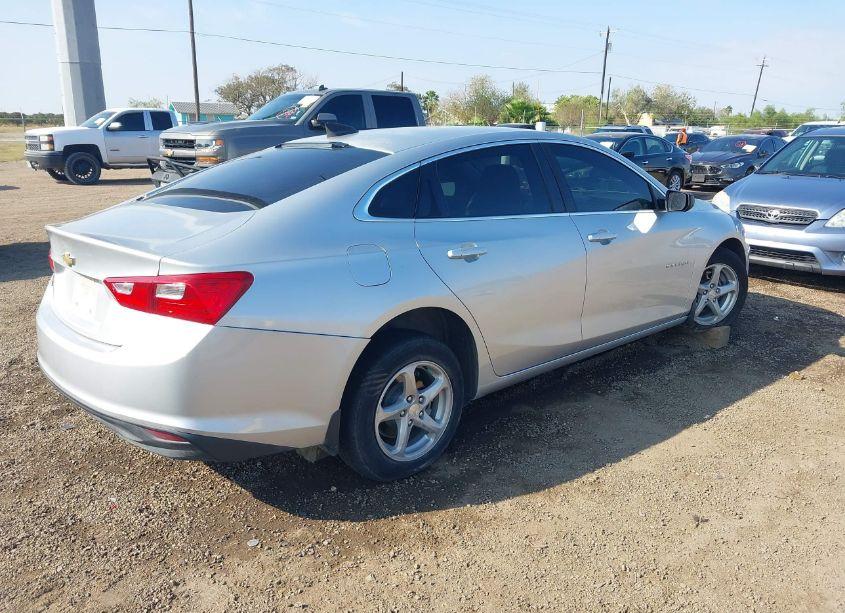 Photo 4 of 2018 Chevrolet Malibu 1LS (VIN 1G1ZB5ST0JF118207)