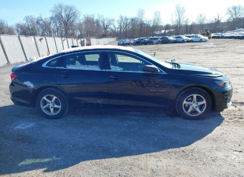 Photo 13 of 2018 Chevrolet Malibu 1LS (VIN 1G1ZB5ST0JF120166)