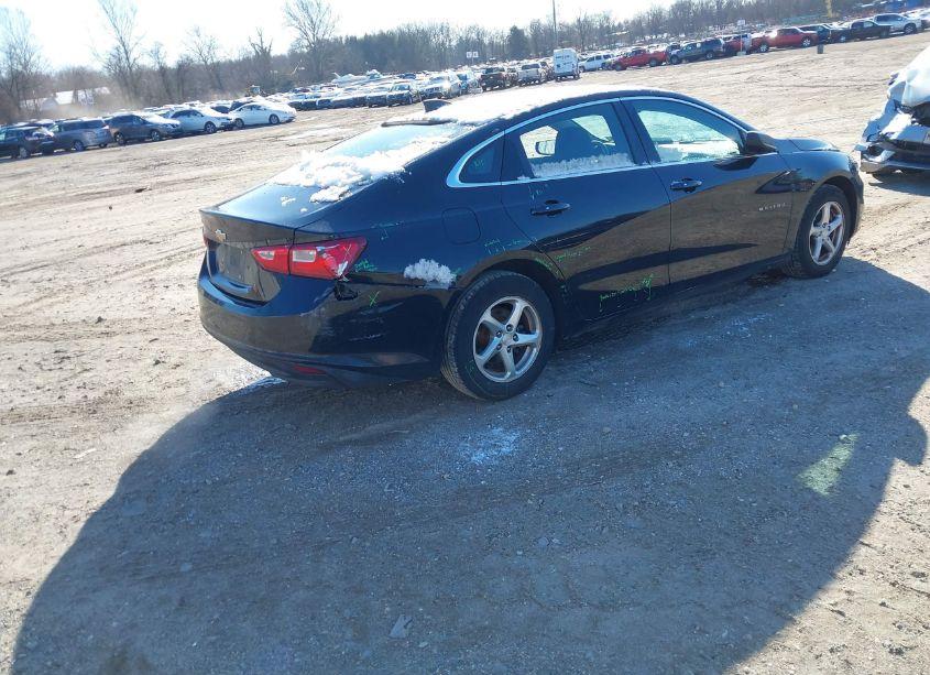 Photo 4 of 2018 Chevrolet Malibu 1LS (VIN 1G1ZB5ST0JF120166)