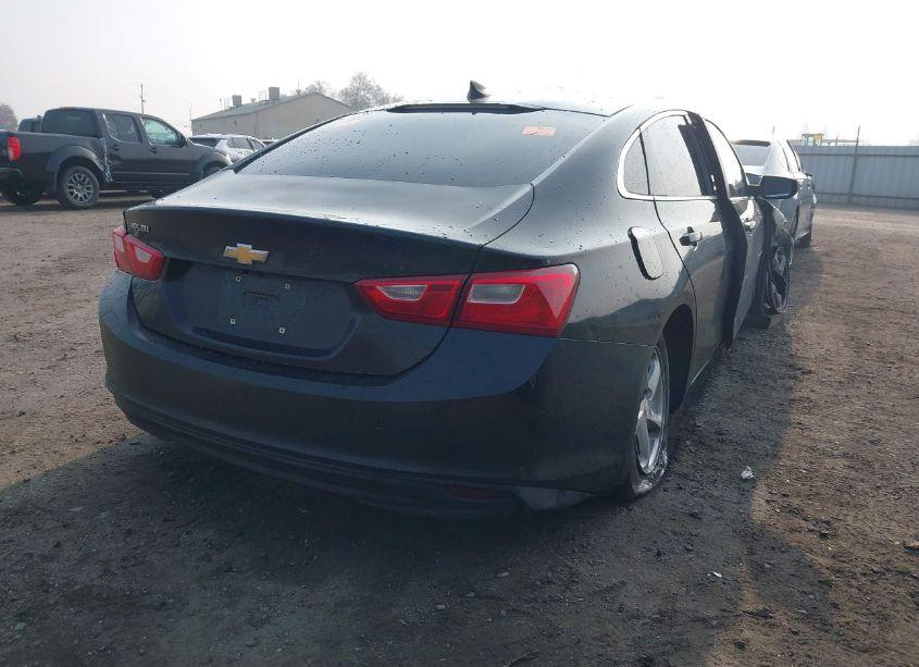 Photo 4 of 2018 Chevrolet Malibu 1LS (VIN 1G1ZB5ST0JF120264)