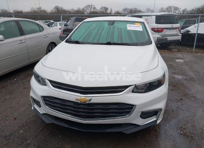 Photo 12 of 2018 Chevrolet Malibu 1LS (VIN 1G1ZB5ST0JF187690)