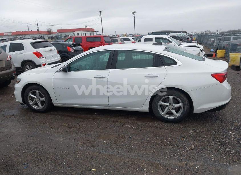 Photo 14 of 2018 Chevrolet Malibu 1LS (VIN 1G1ZB5ST0JF187690)