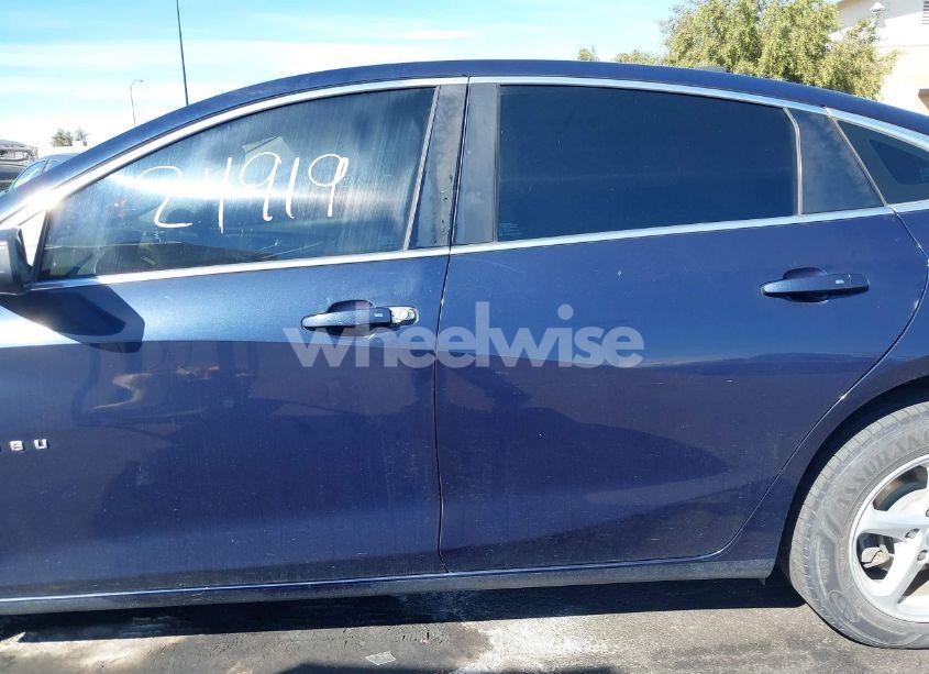 Photo 14 of 2018 Chevrolet Malibu 1LS (VIN 1G1ZB5ST0JF203564)