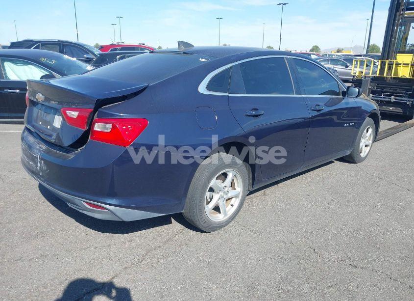 Photo 4 of 2018 Chevrolet Malibu 1LS (VIN 1G1ZB5ST0JF203564)