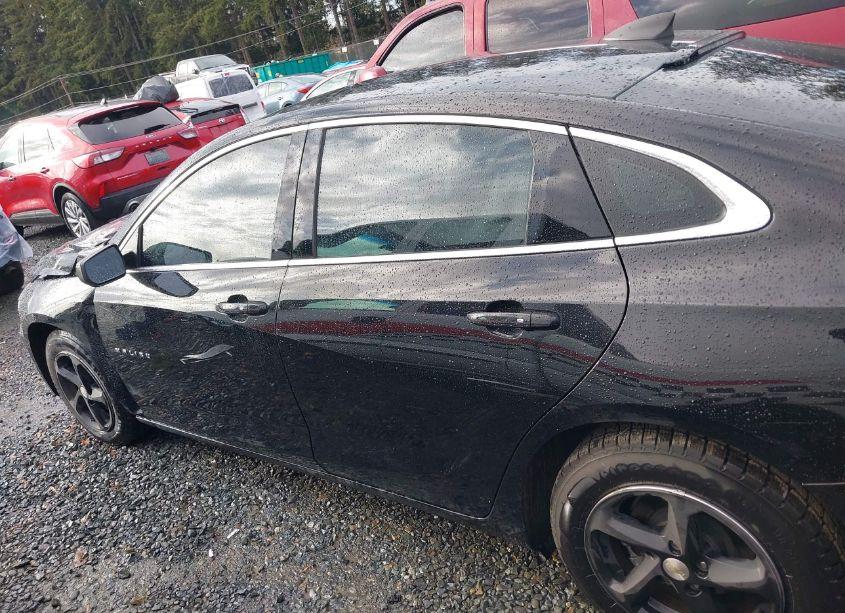 Photo 14 of 2018 Chevrolet Malibu 1LS (VIN 1G1ZB5ST0JF220929)