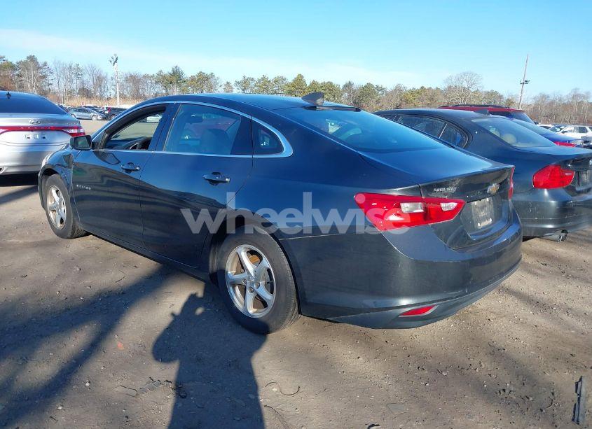 Photo 3 of 2018 Chevrolet Malibu 1LS (VIN 1G1ZB5ST0JF223586)