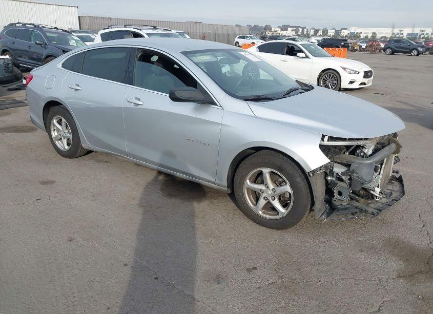 2018 Chevrolet Malibu 1LS (VIN 1G1ZB5ST0JF229629) main photo