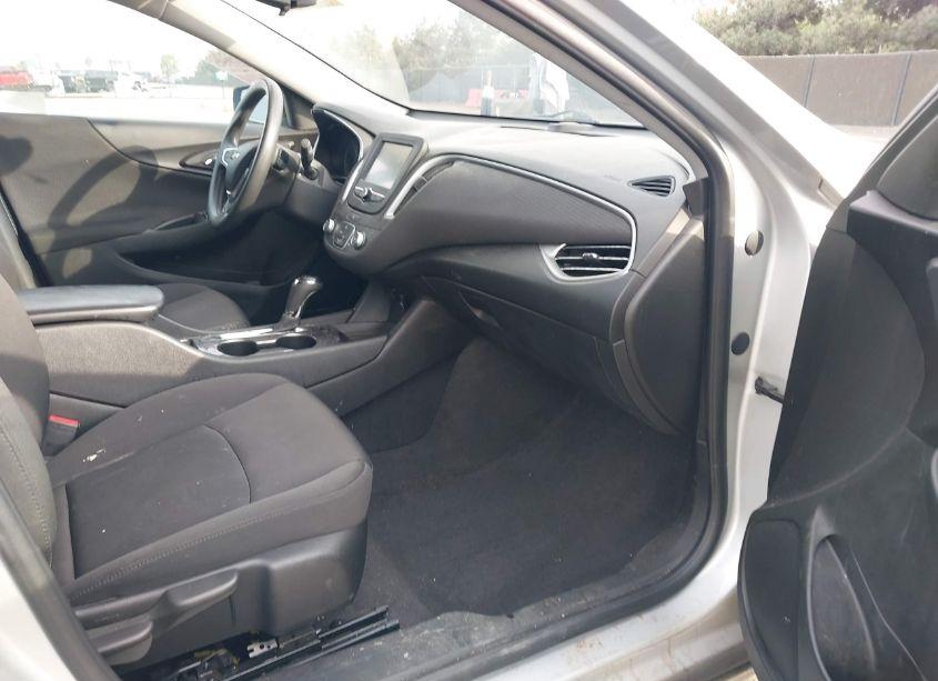 Photo 5 of 2018 Chevrolet Malibu 1LS (VIN 1G1ZB5ST0JF229629)