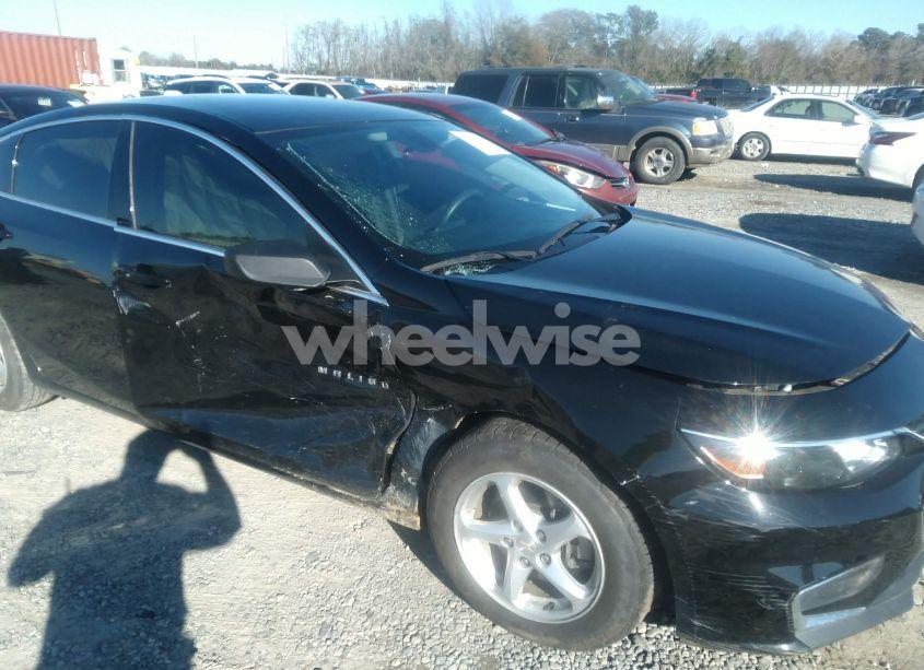 Photo 6 of 2018 Chevrolet Malibu 1LS (VIN 1G1ZB5ST0JF278099)