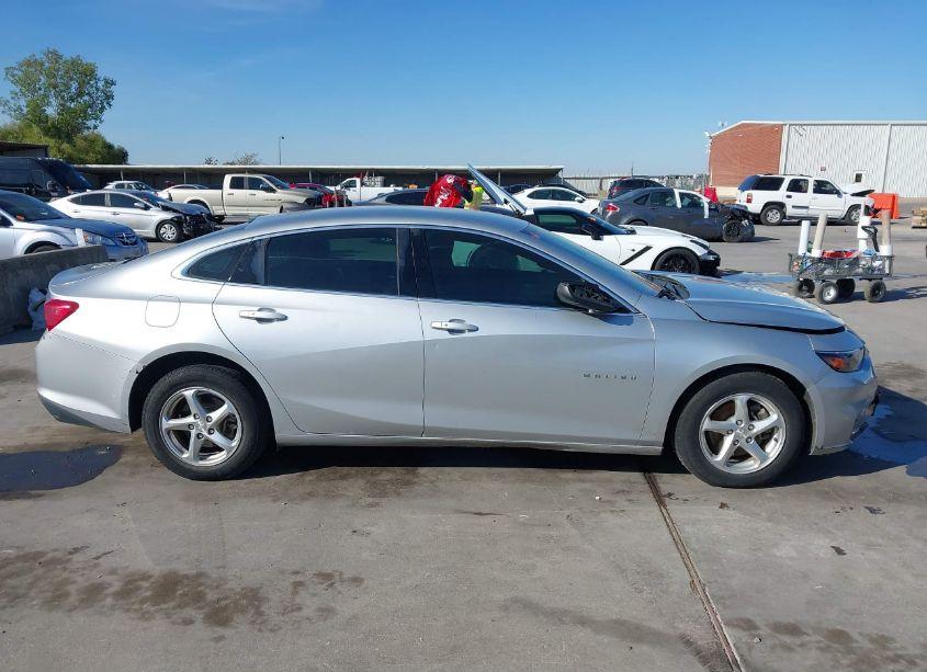 Photo 13 of 2018 Chevrolet Malibu 1LS (VIN 1G1ZB5ST0JF278961)