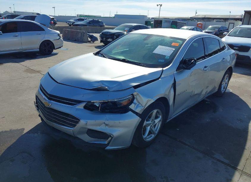Photo 2 of 2018 Chevrolet Malibu 1LS (VIN 1G1ZB5ST0JF278961)