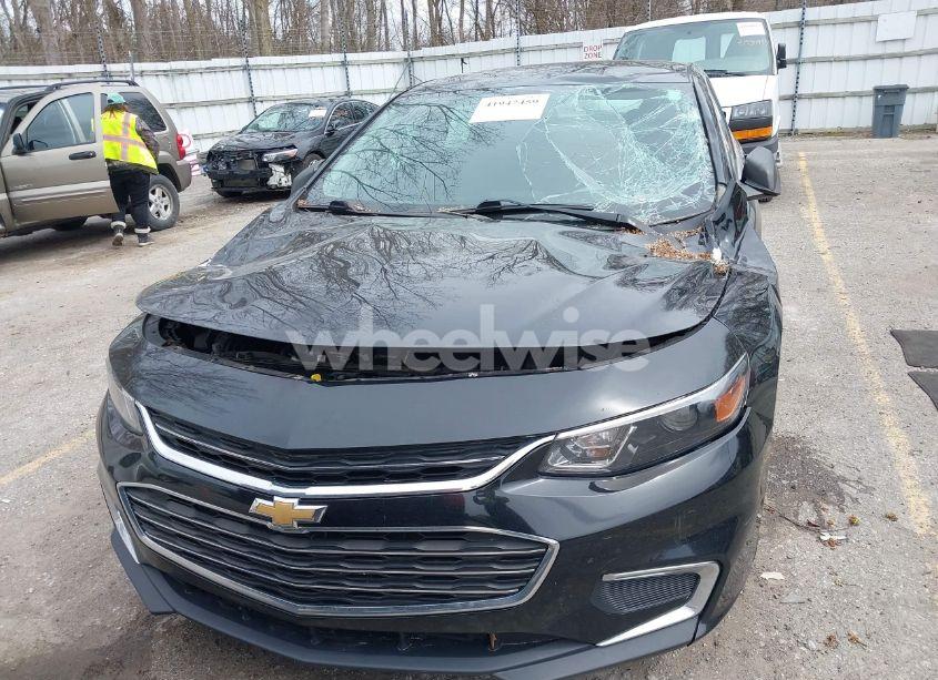 Photo 12 of 2018 Chevrolet Malibu 1LS (VIN 1G1ZB5ST0JF293394)